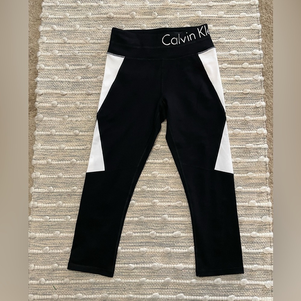 Calvin Klein cropped leggings size XS